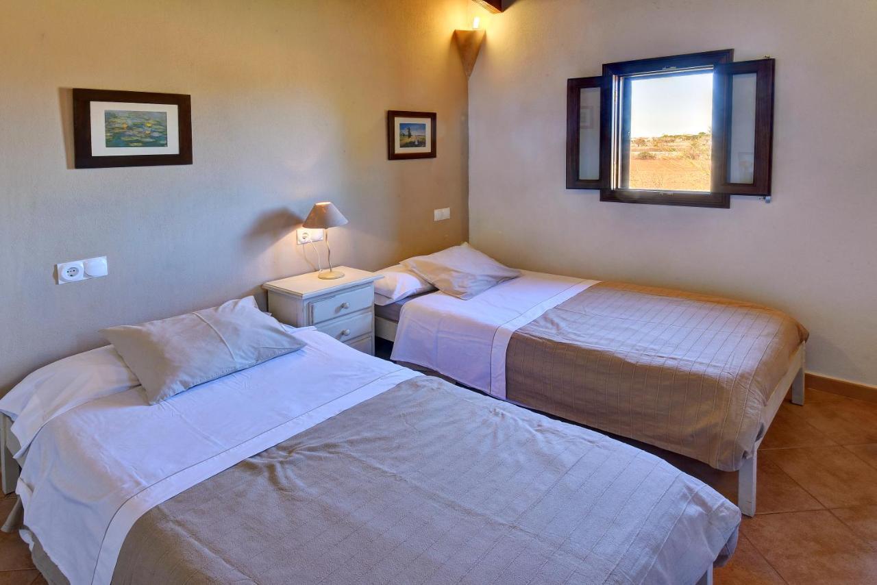 Finca Serral Hébergement de vacances *